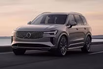 Volvo XC90 T8 AWD Longe-range PHEV ra mắt, tầm hoạt động tới 1.100km