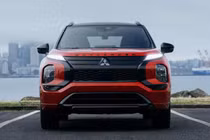 Mitsubishi Outlander 2026 rục rịch về Việt Nam, động mild cỏ hybrid