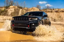 Jeep Grand Cherokee mới sẽ vượt trội hơn bản động cơ HEMI V8 cũ