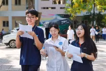 Thi lớp 10 chỉ Toán, Văn: Phụ huynh mừng, giáo viên lo ngại