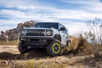 Ford Bronco 2027 mạnh vượt trội với động cơ 3.0 V6 tăng áp kép
