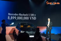 Mercedes-Benz Việt Nam ra mắt loạt xe sang điện hóa mới, giá từ 1,59 tỷ đồng