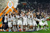 Aston Villa giải cơn khát 30 năm, bước vào Champions League mới