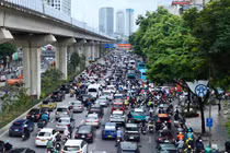 Giao thông Hà Nội trở lại đông đúc sau kỳ nghỉ lễ 30/4 – 1/5