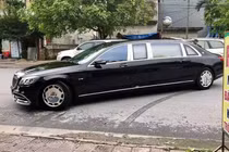 Tận thấy Mercedes-Maybach S650 Pullman bạc tỷ của đại gia Quảng Ninh