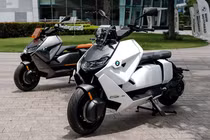 BMW CE04 - xe máy điện đắt nhất Việt Nam, giá ngang Mitsubishi Xpander