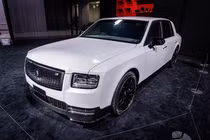 Toyota Century 2026 ra mắt - nâng cấp công nghệ, tăng giá mạnh