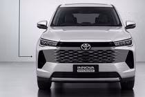 Toyota Innova 2027 lộ diện, đầu xe "ngầu" hơn phong cách Hilux mới