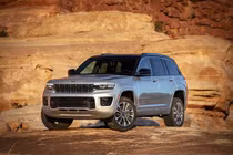 Triệu hồi hơn 85.000 xe Jeep Grand Cherokee do lỗi hệ thống treo sau