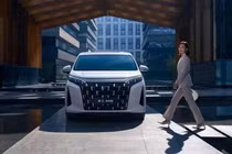 Tận thấy BYD M9 đẹp như Toyota Alphard hạng sang, chỉ 661 triệu đồng