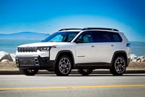 Jeep Cherokee 2026 sắp bán chính hãng tại Việt Nam có gì hot?