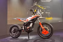 Ultraviolette Shockwave hơn 48 triệu đồng - môtô điện sạc 30 phút chạy 165 km