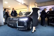 Senat 900 hơn 4 tỷ đồng - sedan hạng sang của Nga nâng cấp từ Hồng Kỳ H9