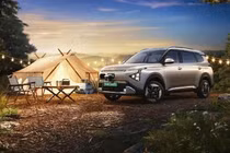 Kia Carens EV 2026 từ 459 triệu đồng ra mắt tại Indonesia, có về Việt Nam?