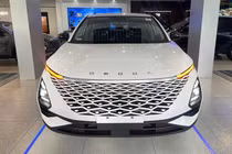 Cận cảnh Omoda C5 Sport giá mềm tại Việt Nam chỉ 479 triệu đồng