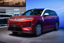 BYD Datang từ 839 triệu đồng - chạy 950 km, sạc nhanh như chớp