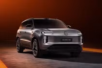 Ngắm Volkswagen ID.Era 8X đẹp như xe điện, sở hữu động cơ tăng áp 1.5L
