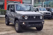 Suzuki Jimny giảm tới 180 triệu đồng, xả hàng tồn níu kéo khách Việt