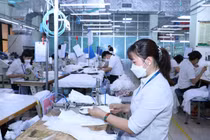 Thu nhập người lao động tăng, thị trường lao động ổn định trong 9 tháng 2026