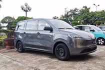 Cận cảnh Wuling Grango giá 499 triệu tại Việt Nam, MPV điện chạy 300km/sạc 