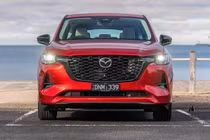 Mazda CX-60 2026 nâng cấp công nghệ, bản plug-in hybrid giảm giá