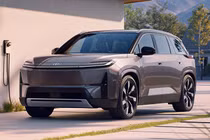 ighlander Hybrid bán "cháy hàng", Toyota hoãn ra mắt bản chạy điện