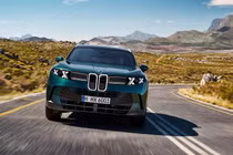 Ra mắt BMW X5 2027 giá gần 1,9 tỷ đồng, bỏ tay nắm cửa truyền thống