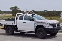 Ford hé lộ quá trình "tra tấn" xe bán tải Ranger Super Duty