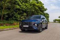Hyundai Tucson N Line ra mắt Việt Nam giá 989 triệu đồng 