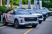 Xe Trung Quốc tại Việt Nam "đua" giảm giá tới 250 triệu đồng