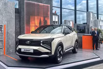 Lada trình làng Azimut 2026 mới, từ 31.900 USD