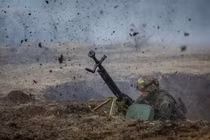 Nga điều chỉnh lực lượng trên chiến trường, phòng tuyến Ukraine chao đảo