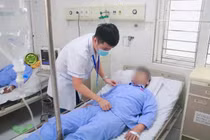 Hôn mê, sốc phản vệ do ăn ve sầu