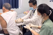 Đừng nhầm đau ngực kéo dài với đau thần kinh liên sườn, bỏ sót bệnh ở phổi