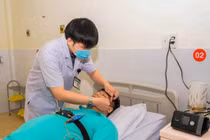 Ngáy to kèm ngừng thở khi ngủ, cảnh báo bệnh lý nguy hiểm
