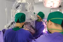 U dây thần kinh nằm sâu trong não: Thách thức lớn khi phẫu thuật