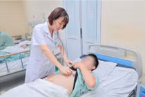 Tập gym quá sức, người đàn ông nhập viện vì tiêu cơ vân