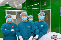 Tưởng đau cột sống thông thường, nam bệnh nhân mắc ung thư thận