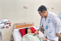 Đau bụng không đi khám, sản phụ mất con, nguy kịch vì nhau bong non 