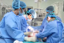 Ca ghép gan bất đồng nhóm máu ở người lớn đầu tiên tại Việt Nam