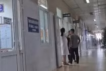 Nữ điều dưỡng bị chửi bới, xúc phạm tại bệnh viện - Ảnh mạng xã hội