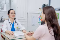 Tim đập nhanh, sụt cân bất thường, cảnh báo cường giáp đe dọa tính mạng