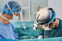 Cứu người bệnh viêm cân mạc hoại tử vùng cổ sâu biến chứng sốc nhiễm trùng