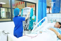 Triglycerid tăng hơn 23 lần, người đàn ông phải lọc máu vì viêm tụy cấp