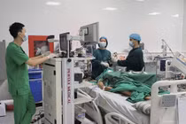 Ngừng thuốc viêm gan B hơn 1 tháng, người đàn ông suy gan cấp