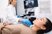 Sau sinh mệt mỏi, hồi hộp tưởng do chăm con không ngờ viêm tuyến giáp