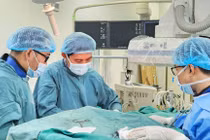 Người đàn ông 44 tuổi thoát chết 2 lần do ngừng tim lúc ngủ