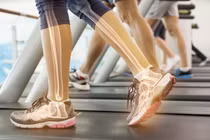 Dấu hiệu xuất hiện khi đi bộ cảnh báo đau tim, đột quỵ