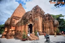 Khám phá tòa tháp Chăm vừa trở thành di tích quốc gia đặc biệt