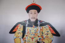 Càn Long sợ hãi nhường ngôi, sau khi thầy tướng số nói lời này